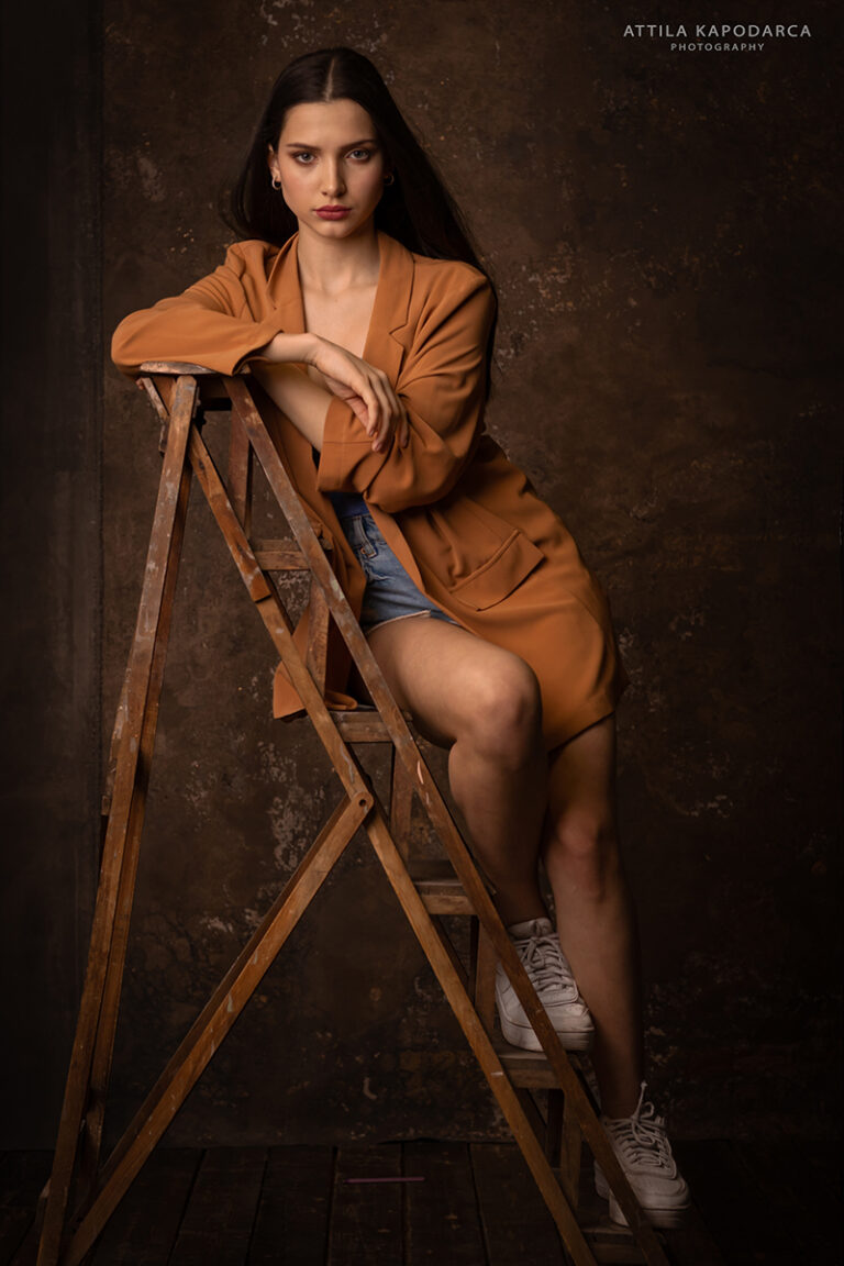 Budapest studio photography portraits girl ladder